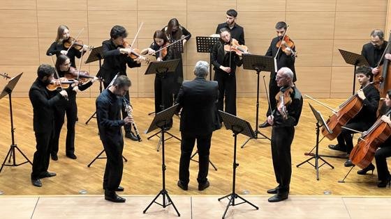 Ensemble d'archi e clarinetto